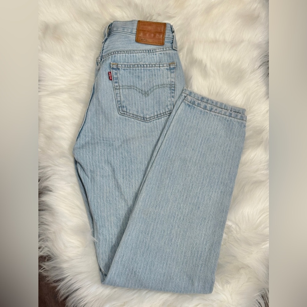 Levi’s Premium 501 Original Fit Jeans W26 L31 Light Wash Striped Denim